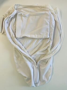 SNOO swaddle sleep sac 0-3 months